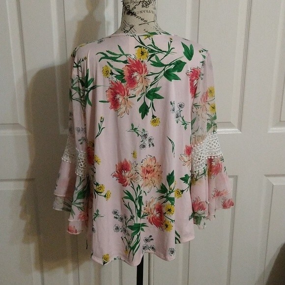 Perception concept Flared Sleeve Top xl Embroidered  Boho - Picture 5 of 9